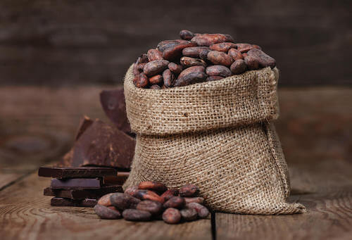 Le chocolat noir a un effet antioxydant.