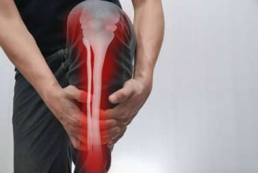 Les douleurs osseuses : causes, symptômes et traitement