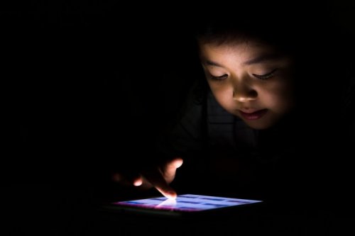 Mon enfant est accro à la tablette