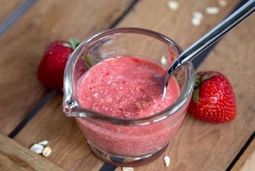 Recette de yaourt glacé aux fraises.
