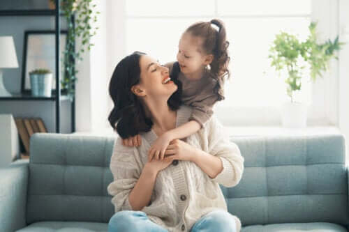 5 phrases affectueuses que vous devez dire à votre enfant