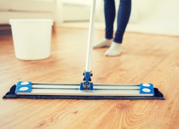 5 produits naturels pour redonner de l'éclat à votre parquet