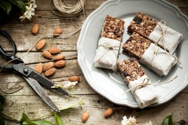 2 recettes pour préparer des barres de céréales maison