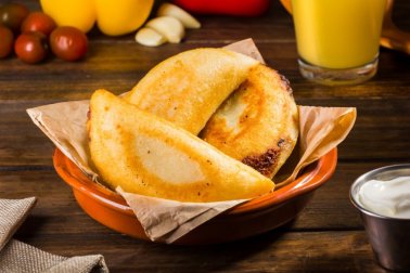 Recette pour la préparation de rissoles pour l'apéritif