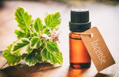 8 usages de l'huile essentielle d'encens que vous devez connaitre