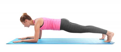 À quelle fréquence doit-on pratiquer le yoga pour perdre du poids ?