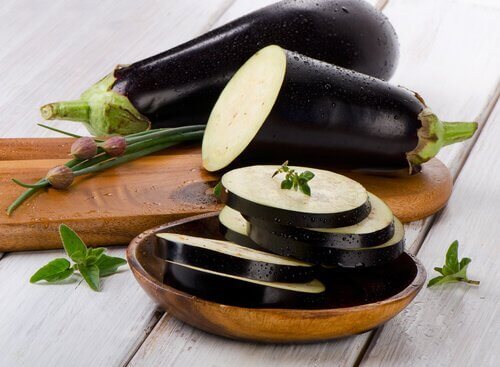 préparer des aubergines panées