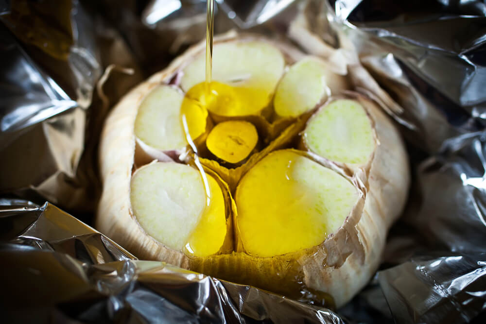 Huile d'ail maison : usages et recette - Améliore ta Santé