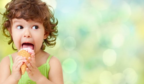 le sucre est un aliment à ne pas donner à un bébé de moins de 12 mois