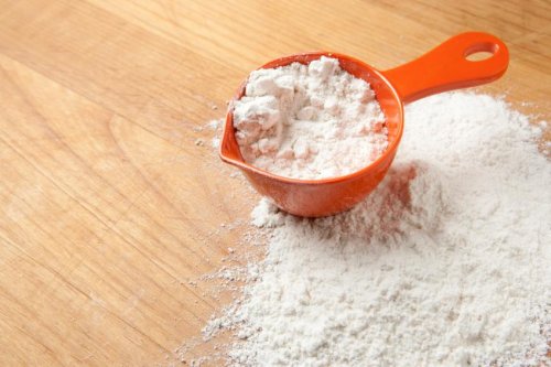 Le bicarbonate de sodium enlève les taches de sueur
