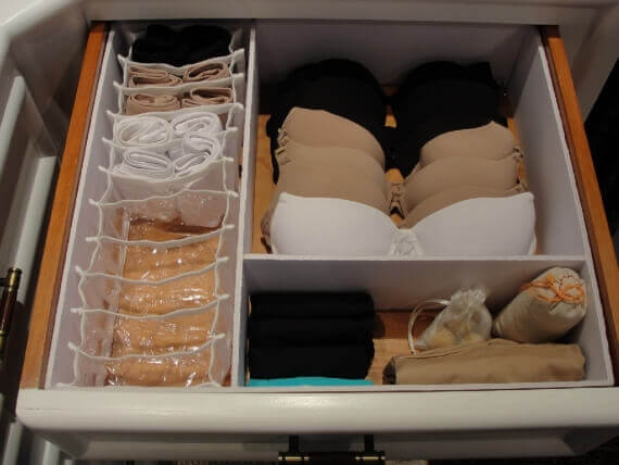 rangements des sous-vêtements