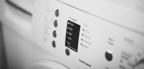 éviter de gaspiller de l'électricité en optant pour des lavages en machine à l'eau froide
