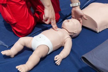 Comment réanimer un bébé ?