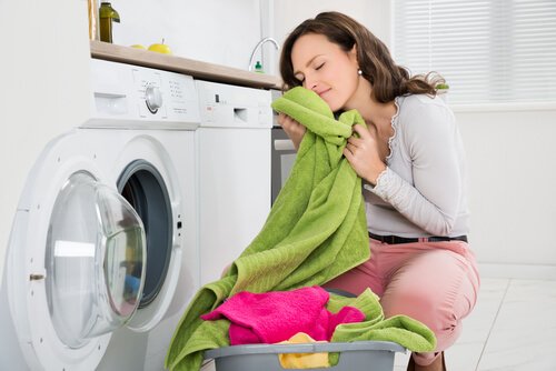 Comment éliminer les mauvaises odeurs des serviettes de bain ?