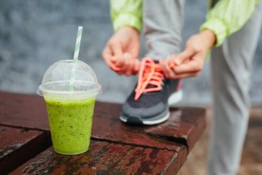 5 smoothies riches en protéines pour améliorer vos entraînements physiques