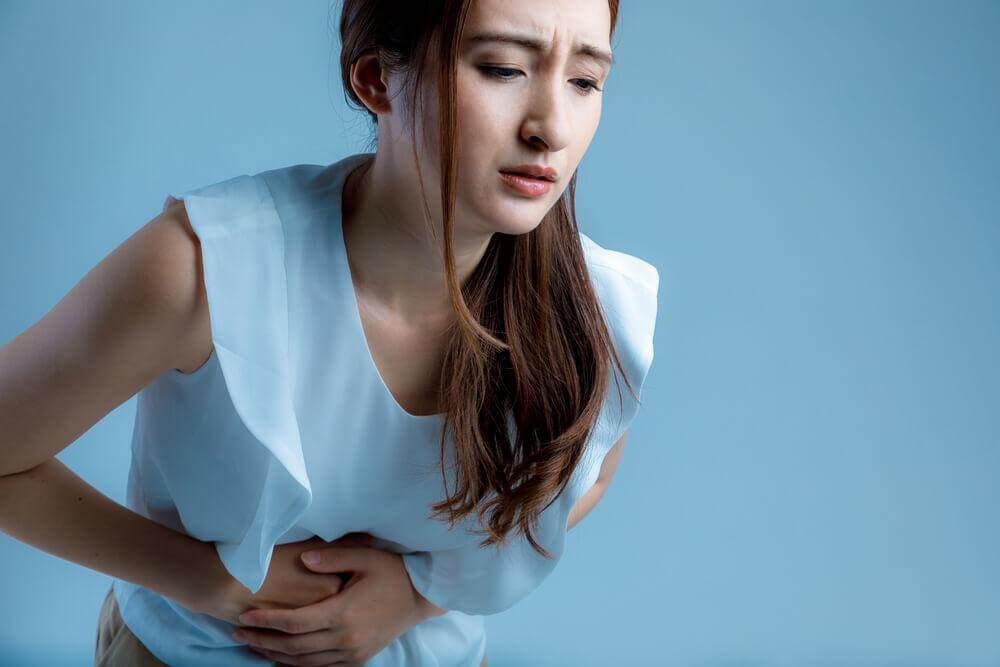 Gastrite nerveuse : causes, symptômes et remèdes