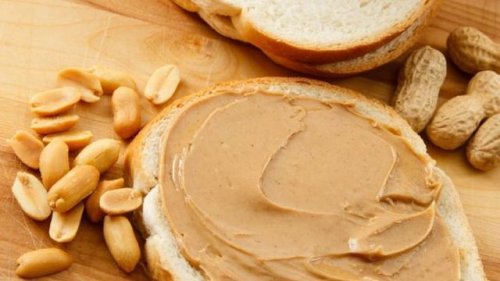 crème de cacahuète à faible teneur en glucides