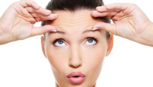 massage facial pour lutter contre la sécheresse oculaire