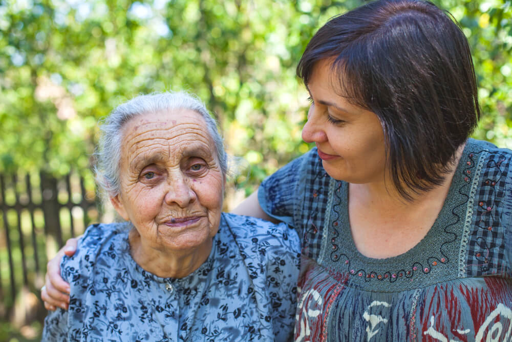 6 consejos para ayudar a una persona mayor a sobrellevar una enfermedad TodoSALUD