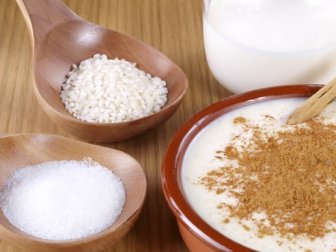 Préparer un délicieux riz au lait à la cannelle grâce à cette recette facile