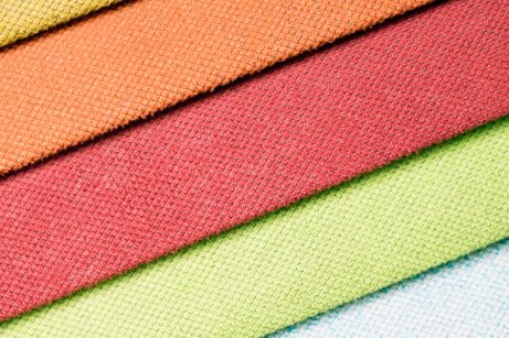 choix de la couleur de la tenue pour un mariage