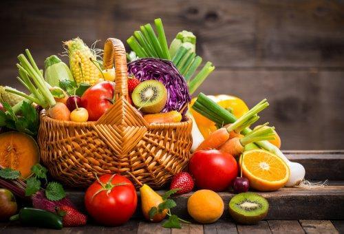 un mode de vie sain contre les poches sous les yeux