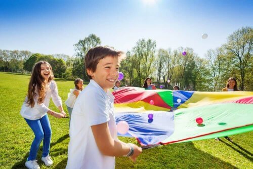 les jeux en plein air sont bénéfiques pour les enfants