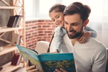 6 choses que chaque père fait quand il garde ses enfants