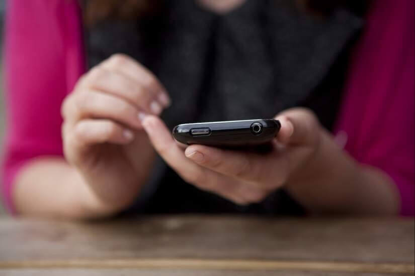 utilisation des smartphones par les enfants