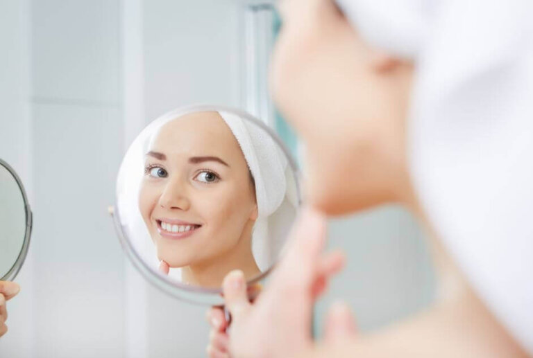 5 étapes pour un auto-examen de la peau