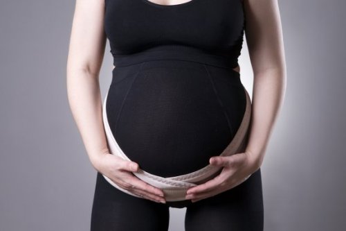 Avantages de la bande abdominale pendant la grossesse