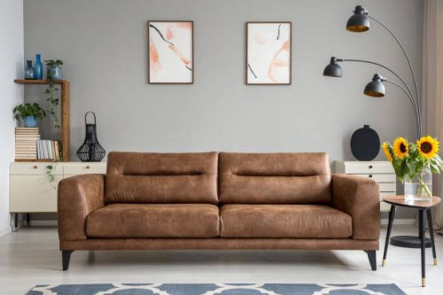 Un salon dans le style minimaliste