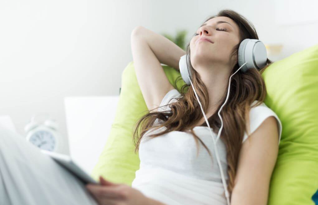 écouteurs et appareil auditif