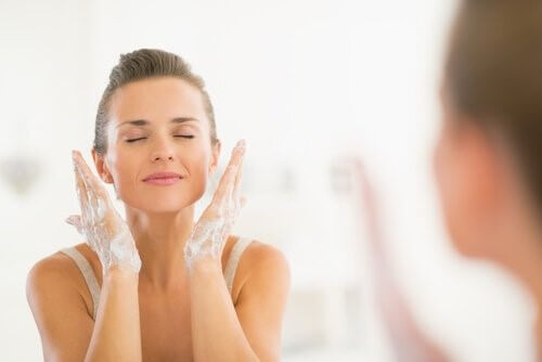 purifier les pores et nettoyer le visage