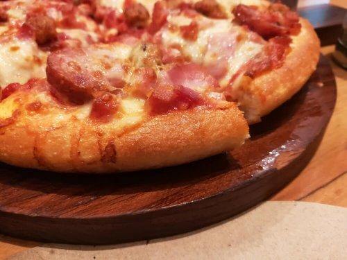 Recettes variées de pizza à la linguiça
