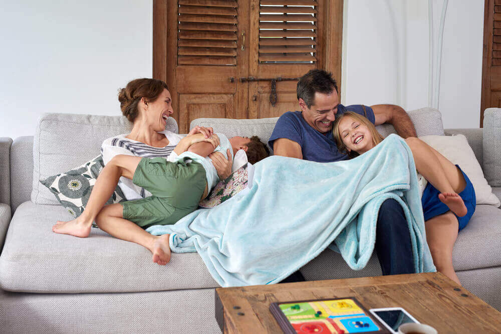 les parents qui manquent de temps doivent essayer de passer leurs moments de libre avec leurs enfants