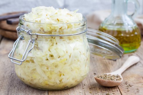 Le chou fermenté fait partie des aliments fermentés qu'il peut être bon de consommer