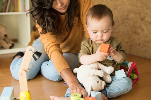 3 conseils de Montessori pour éduquer des enfants indépendants