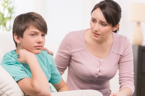 enfant pas d'accord avec sa mère