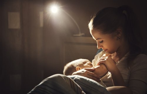 Comment devraient se nourrir les mères qui allaitent