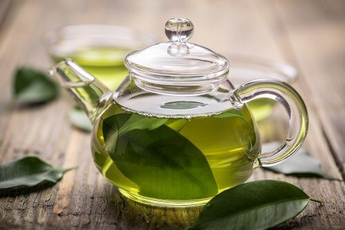 thé vert au miel de manuka pour lutter contre la gastrite