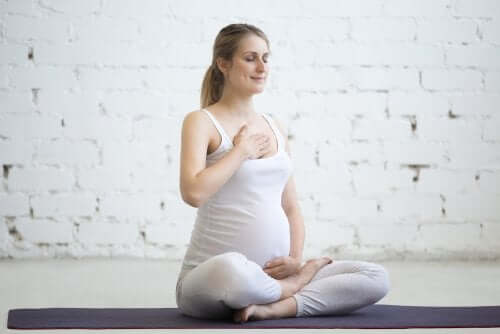 soulager la sciatique pendant la grossesse