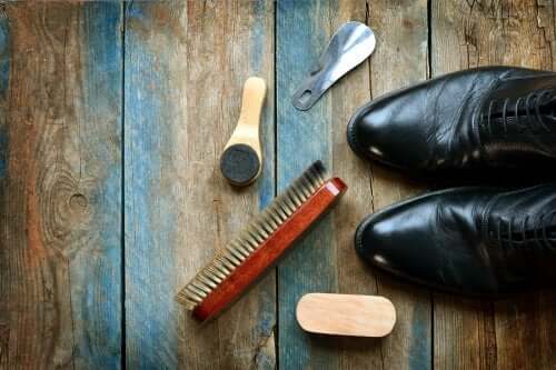 Nettoyer les chaussures en cuir : 5 conseils utiles