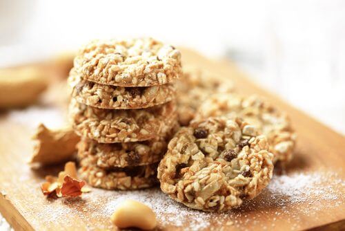 pile de biscuits à l'avoine et au yaourt