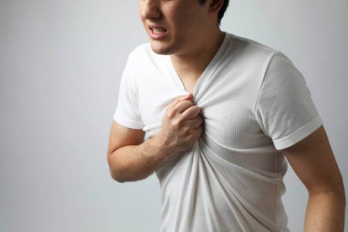 homme victime de dissection aortique