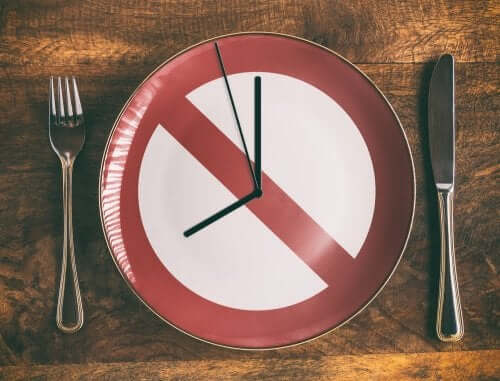 Mal répartir les repas sur la journée fait partie des erreurs d'une alimentation saine à ne pas commettre 