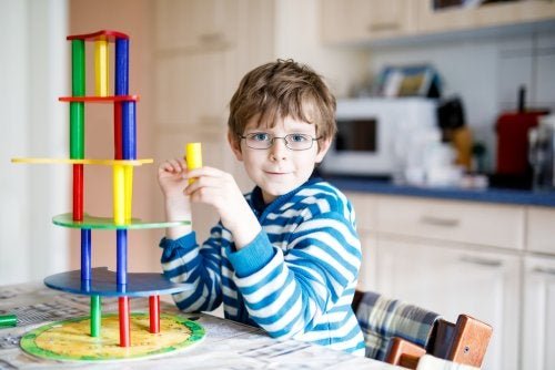 Un enfant en train de jouer