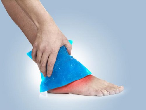 Utiliser de la glace pour se mettre d'une lésion musculaire