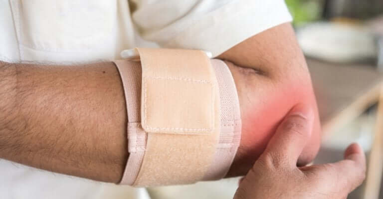 Un appareil orthopédique pour le coude afin de soigner la bursite