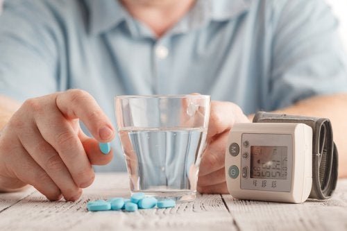 Diovan : utilisations et effets secondaires